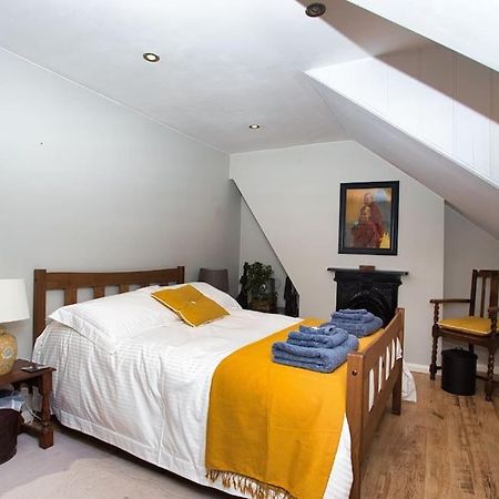 Restful And Cosy 4 Bed Home Minutes From The Beach 桑盖特 外观 照片